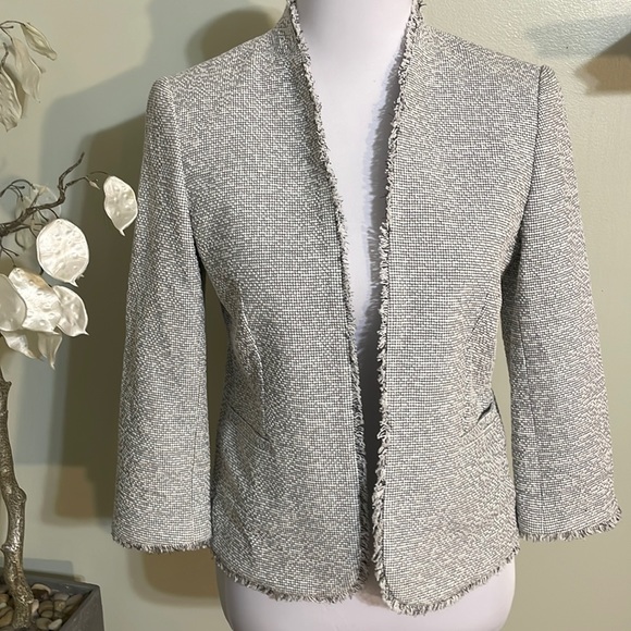Ann Taylor Jackets & Blazers - ANN TAYLOR GRAY OPEN BLAZER
